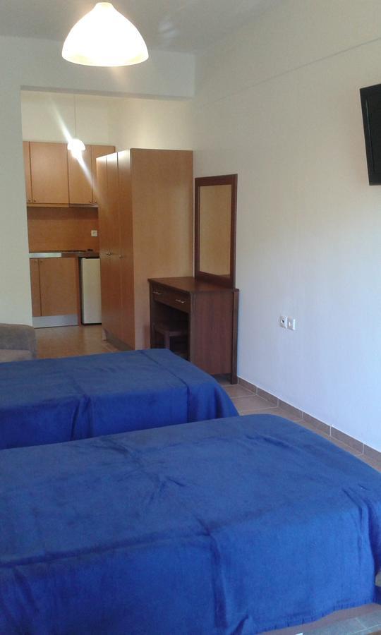 Megalos Mourtias Apartment Alonnisos Town Exterior photo